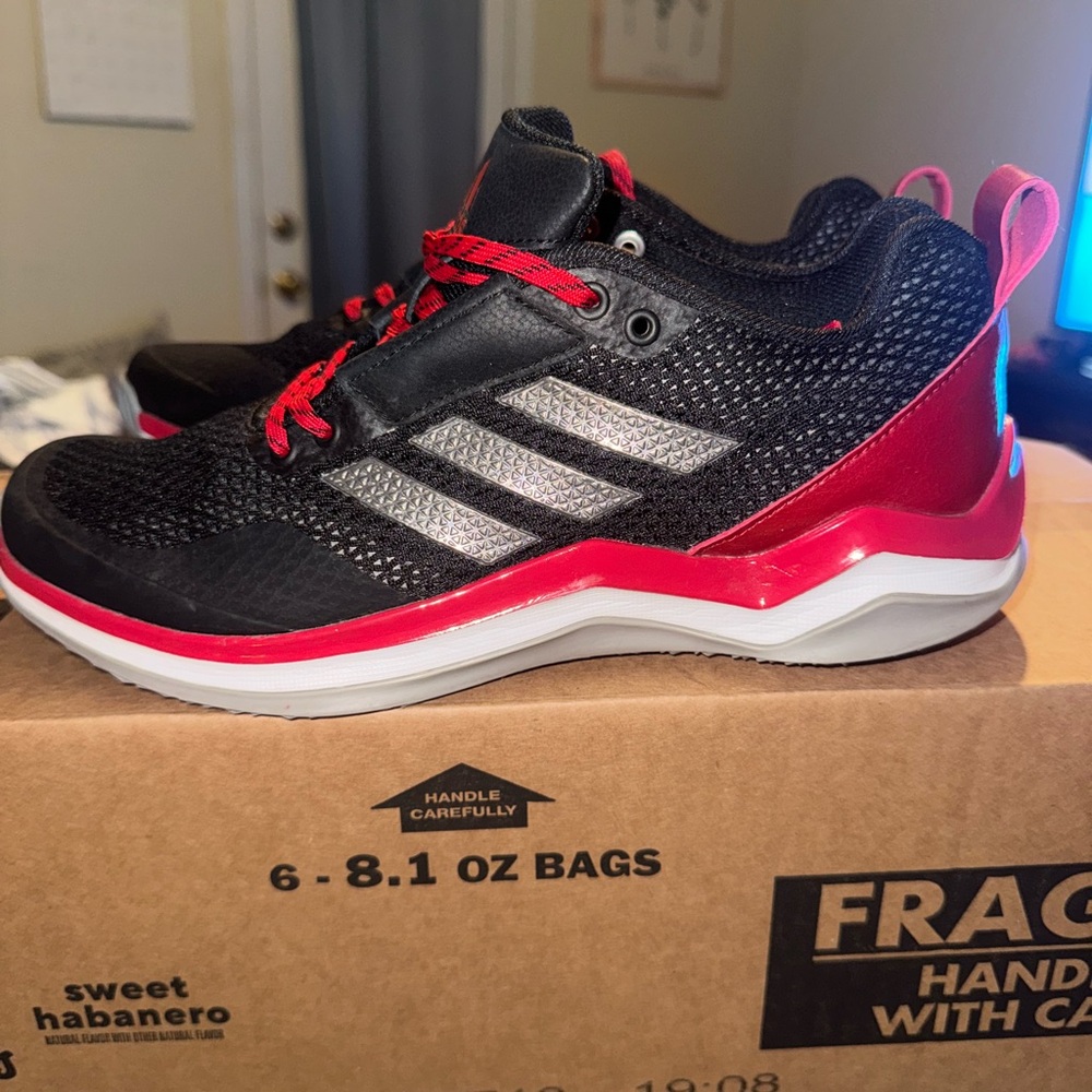 Adidas Speed Trainer' Black and Red Sneakers